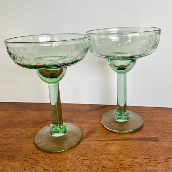 Bobby Flay Hand-Blown Etched Green Glass Margarita Glasses Set of 2 - Picture 1 of 10